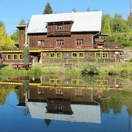 Hotel Hostinec U Certova Mlyna Libavske Udoli Exterior foto